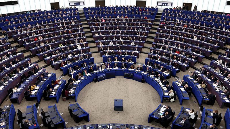 Європарламент прискорив розгляд «репараційної позики» Києву