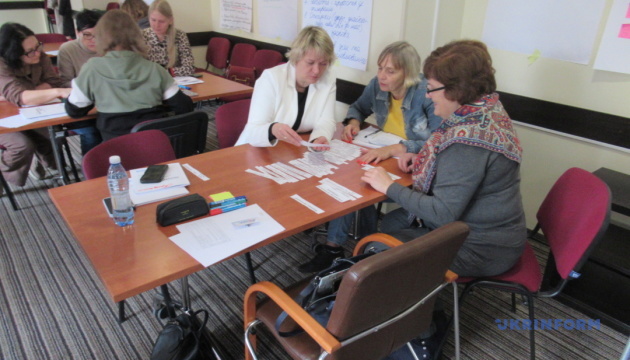 Черкащанки тренуються перед виборами